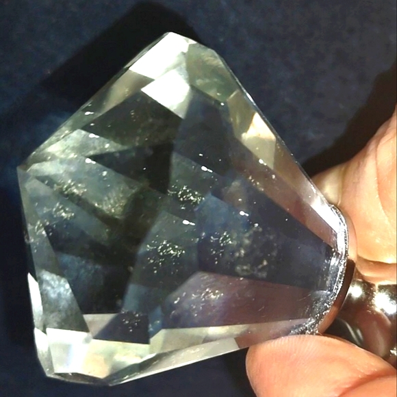 Diamond Head Clear Doorknob - Picture 5 of 11